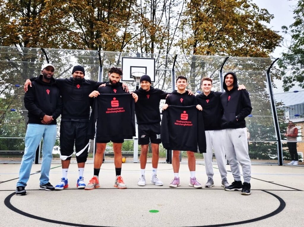 a9db8c58 4653 48a7 b9f7 2cfaf446e0ae